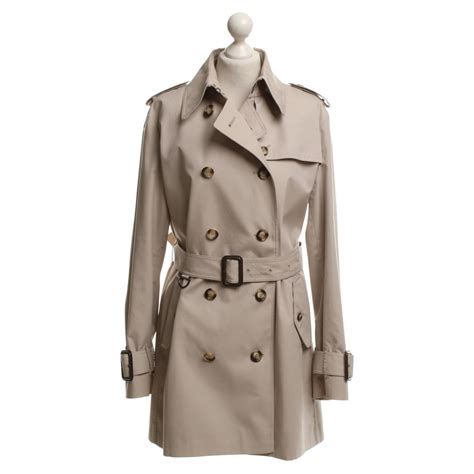 burberry trenchcoat second hand.